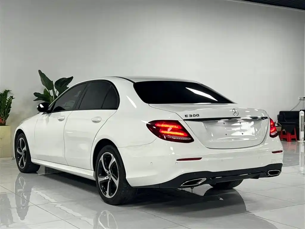Mercedes-Benz E-Class 2017 E 200 Sport фото 7