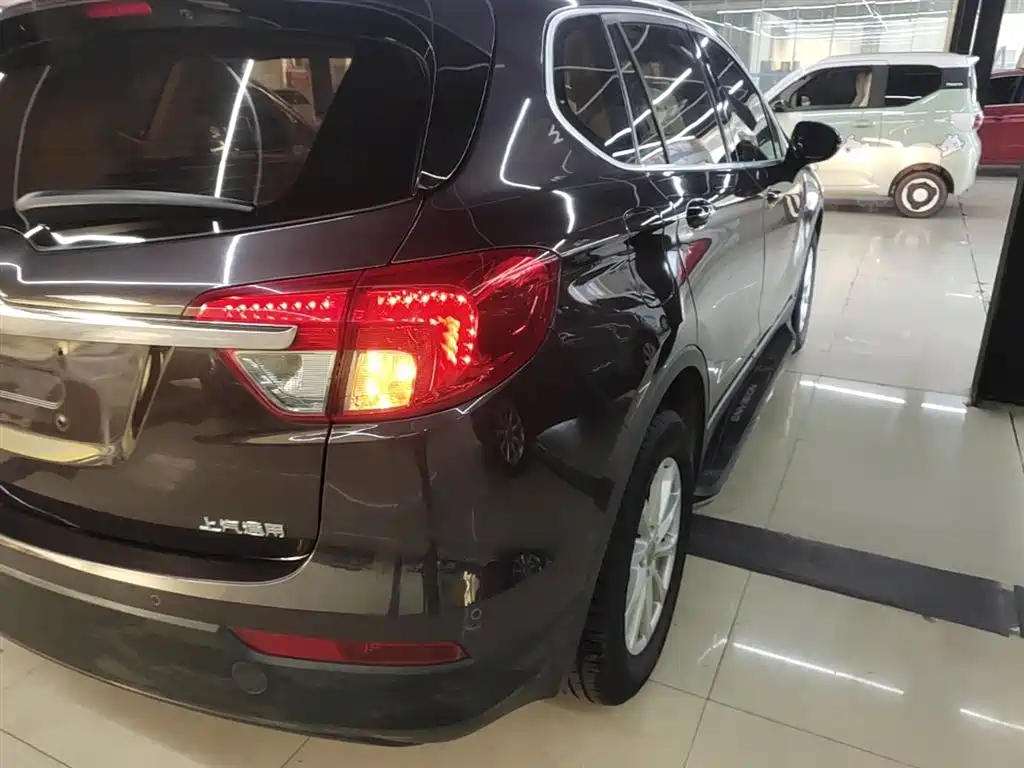 Buick Envision Plus 2016 20T 2WD Leading фото 8