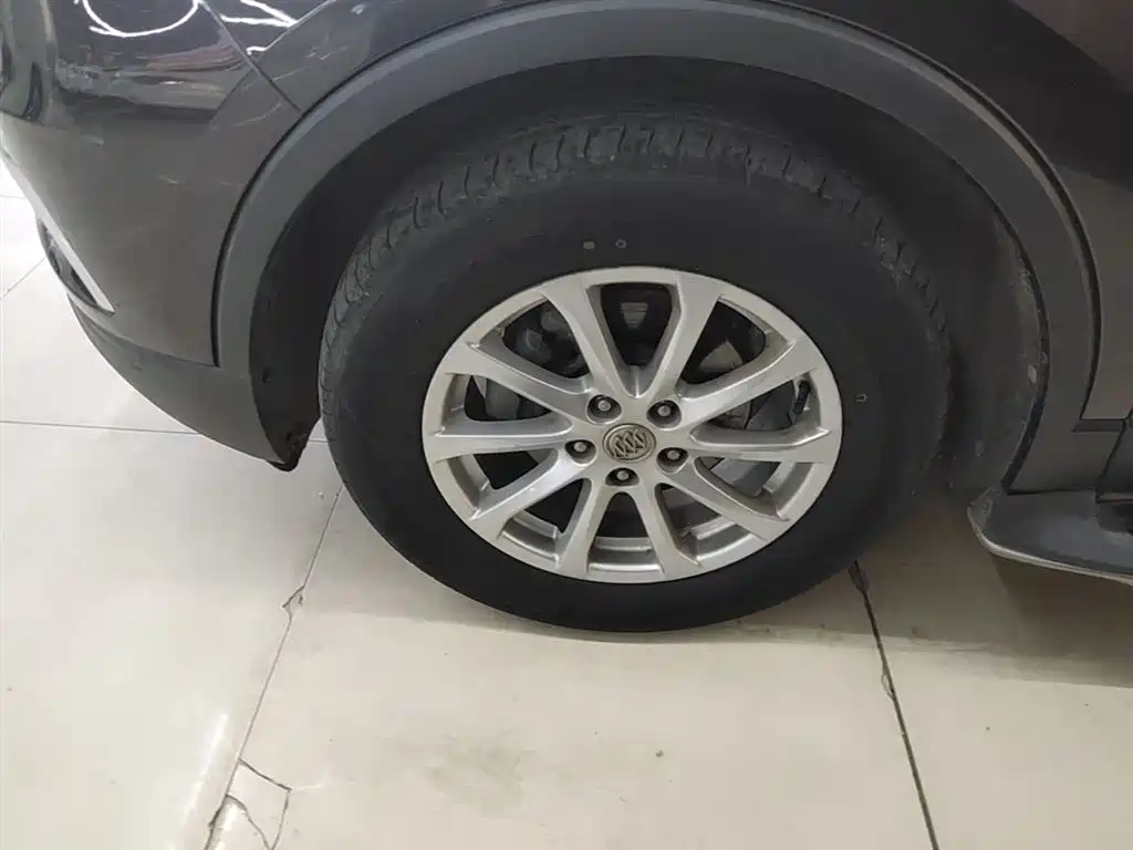 Buick Envision Plus 2016 20T 2WD Leading фото 23