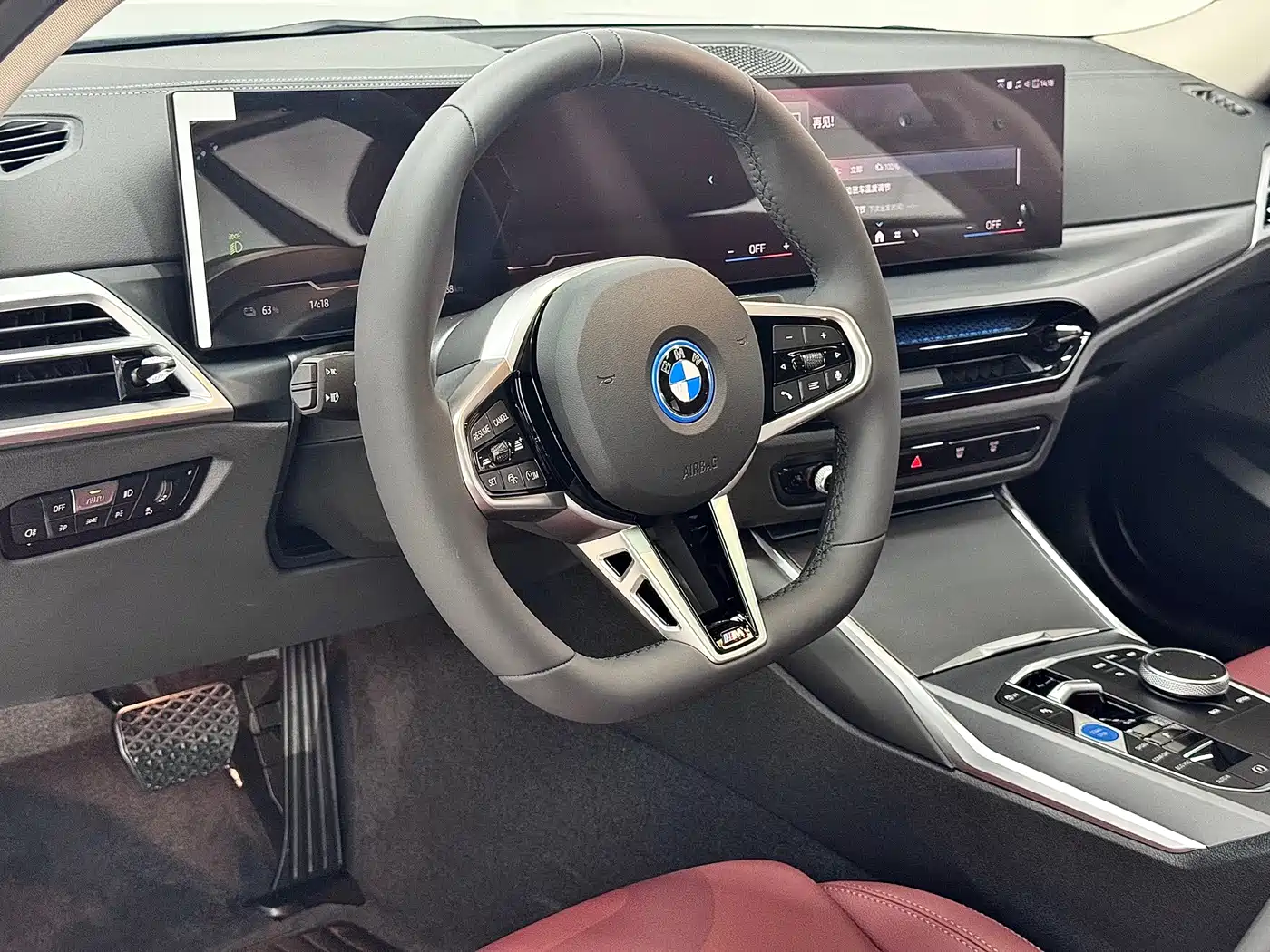 BMW i3 2026 eDrive 35 L фото 14