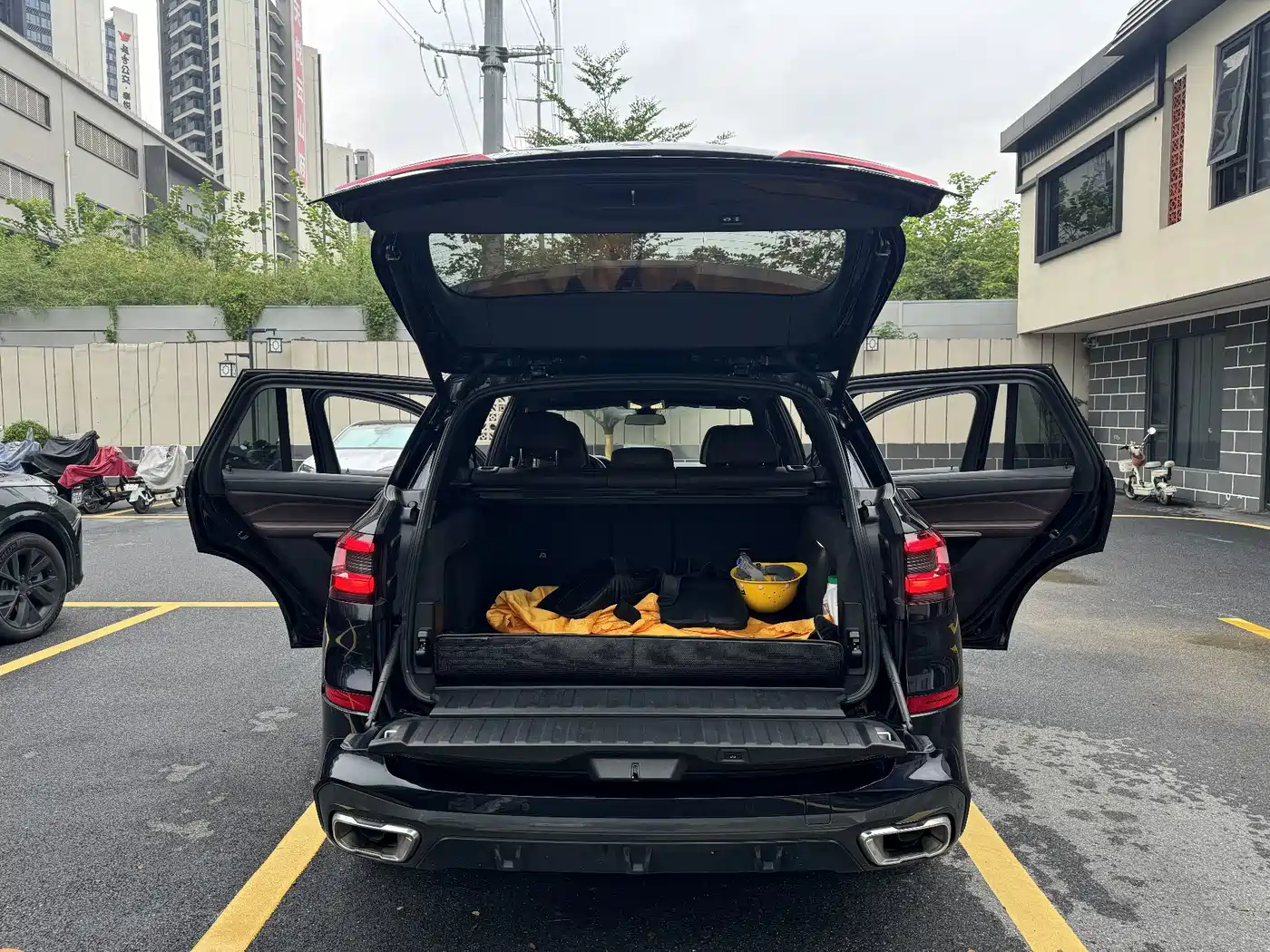 Фото 15 - BMW X5