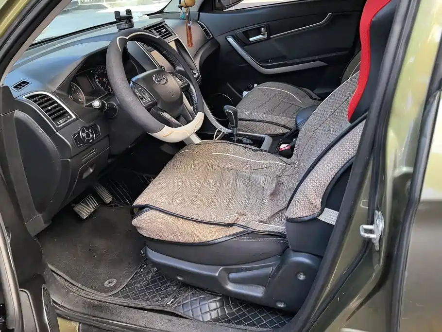 Landwind X5 2017 2016 Plus 2.0T Automatic Enjoyment Edition
