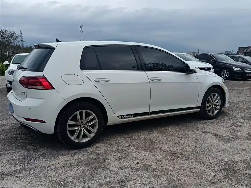 Volkswagen Golf 2019 280TSI DSG Comfort China VI фото 4