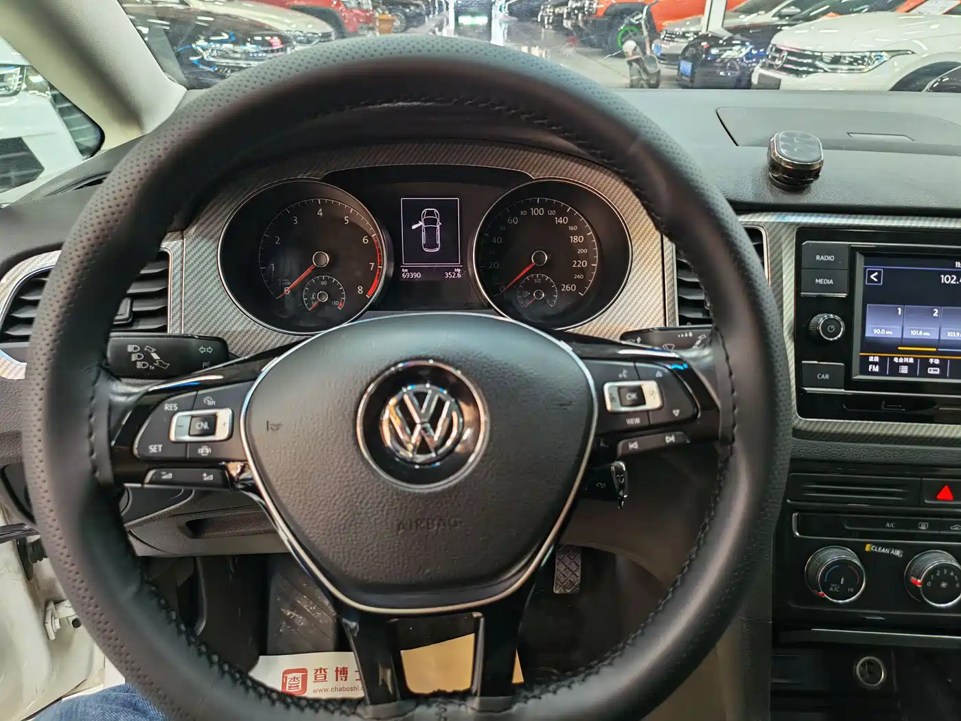 Volkswagen Golf Sportsvan 2020 280TSI Automatic Curiosity фото 9