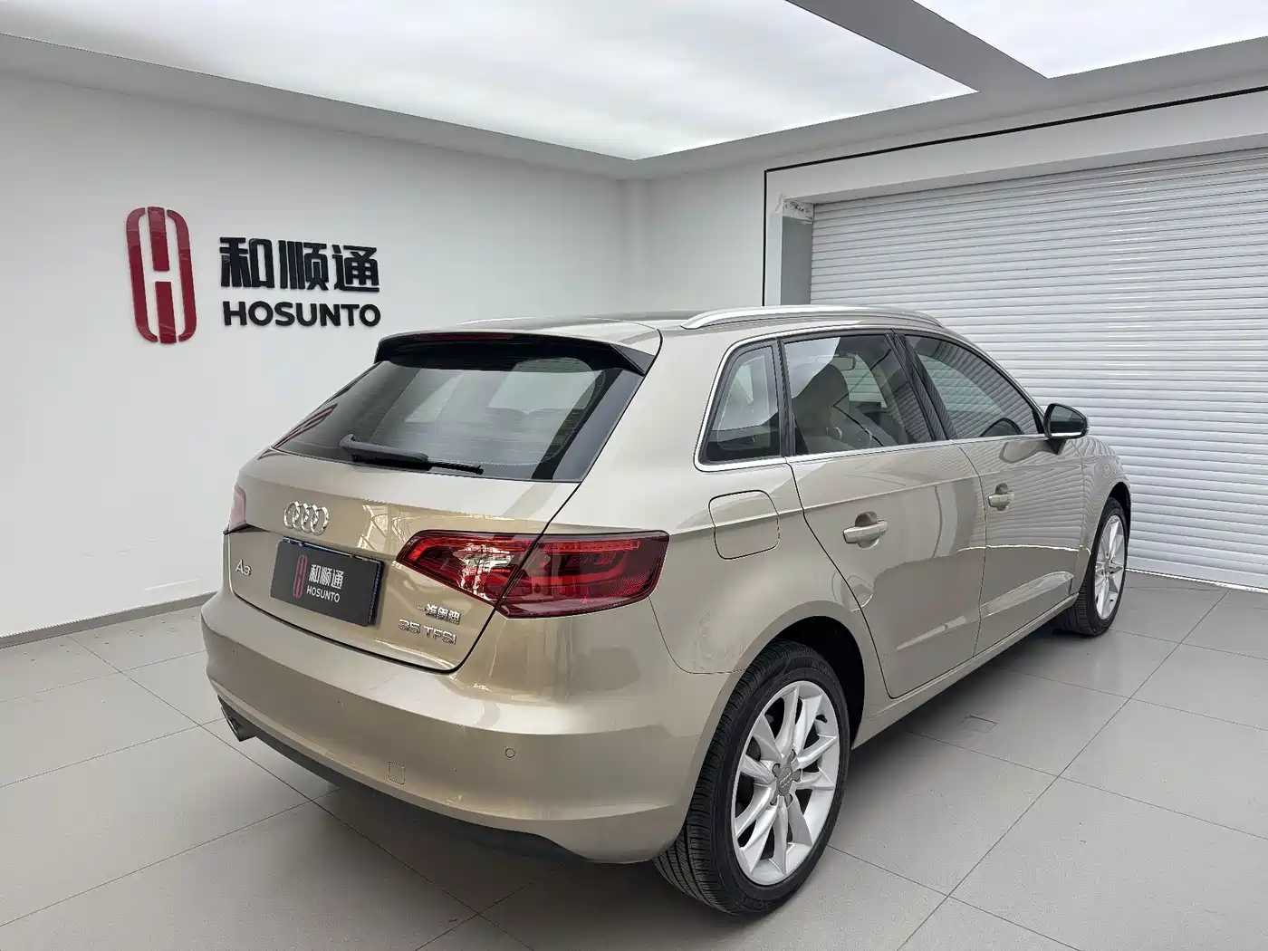 Audi A3 2014 Sportback 35 TFSI Automatic Comfort фото 9