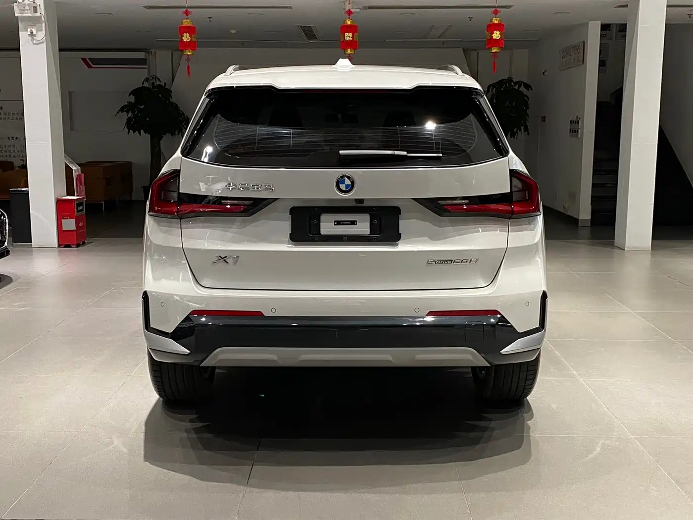 BMW X1 2023 sDrive20Li X Design Package фото 5