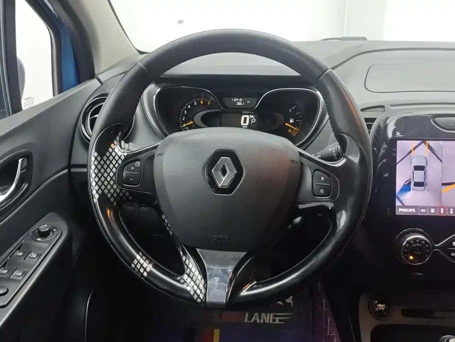 Renault Captur 2016 2015 1.2T Automatic Comfort Edition