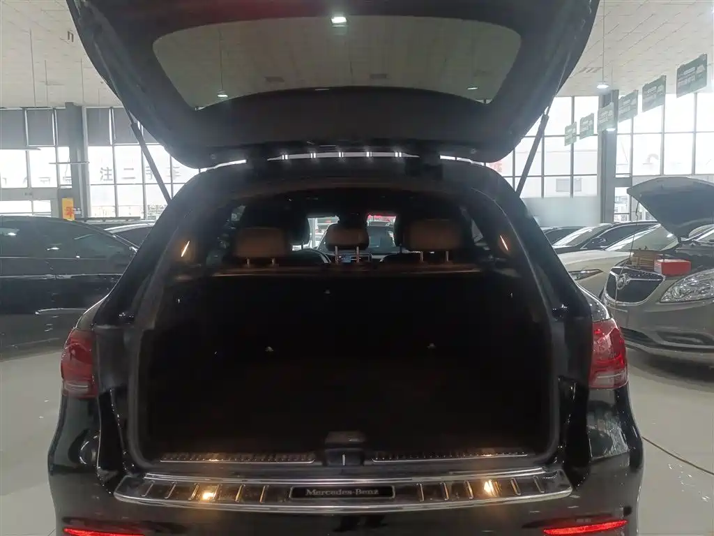 Mercedes-Benz GLC 2020 GLC 300 L 4MATIC Dynamic фото 15