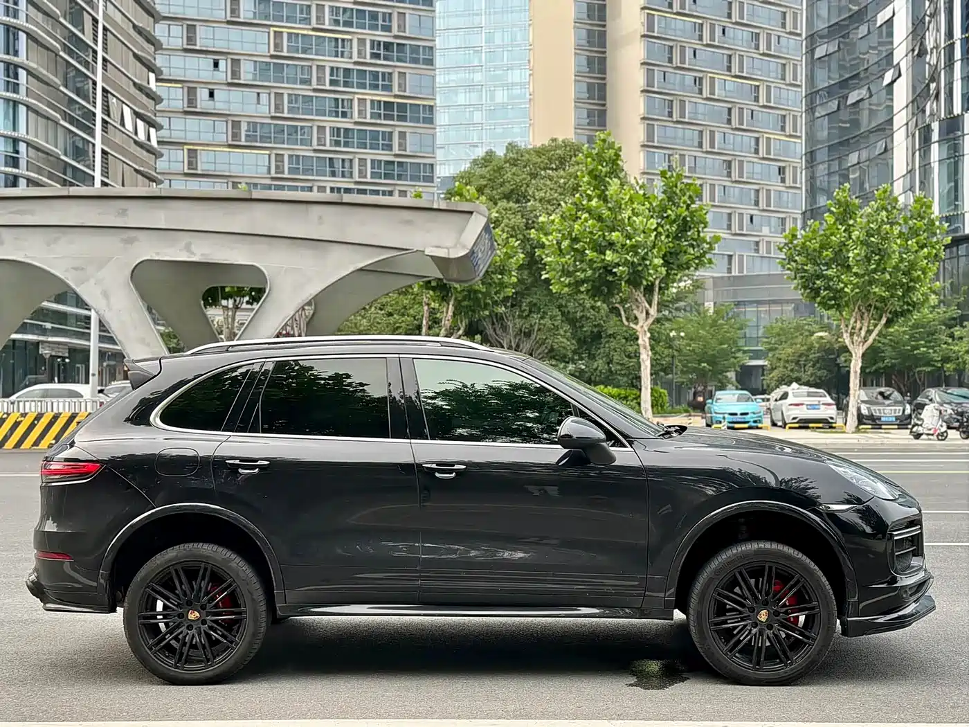 Porsche Cayenne 2011 Cayenne 3.0T фото 7