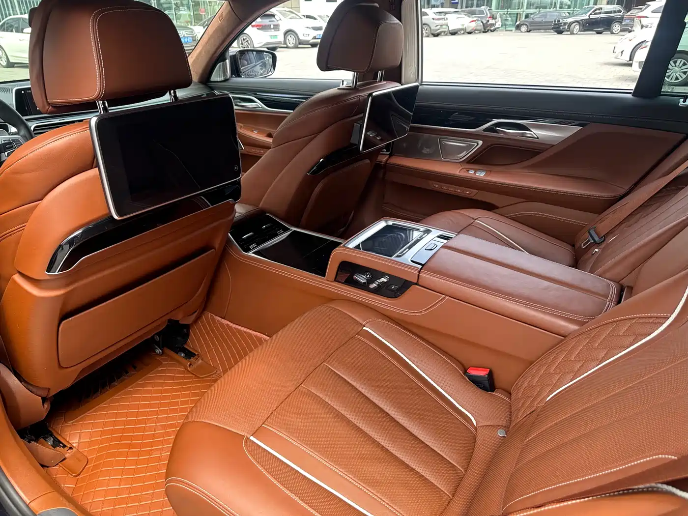 BMW 7 Series 2018 740Li xDrive Premium Type M Sport Package фото 17