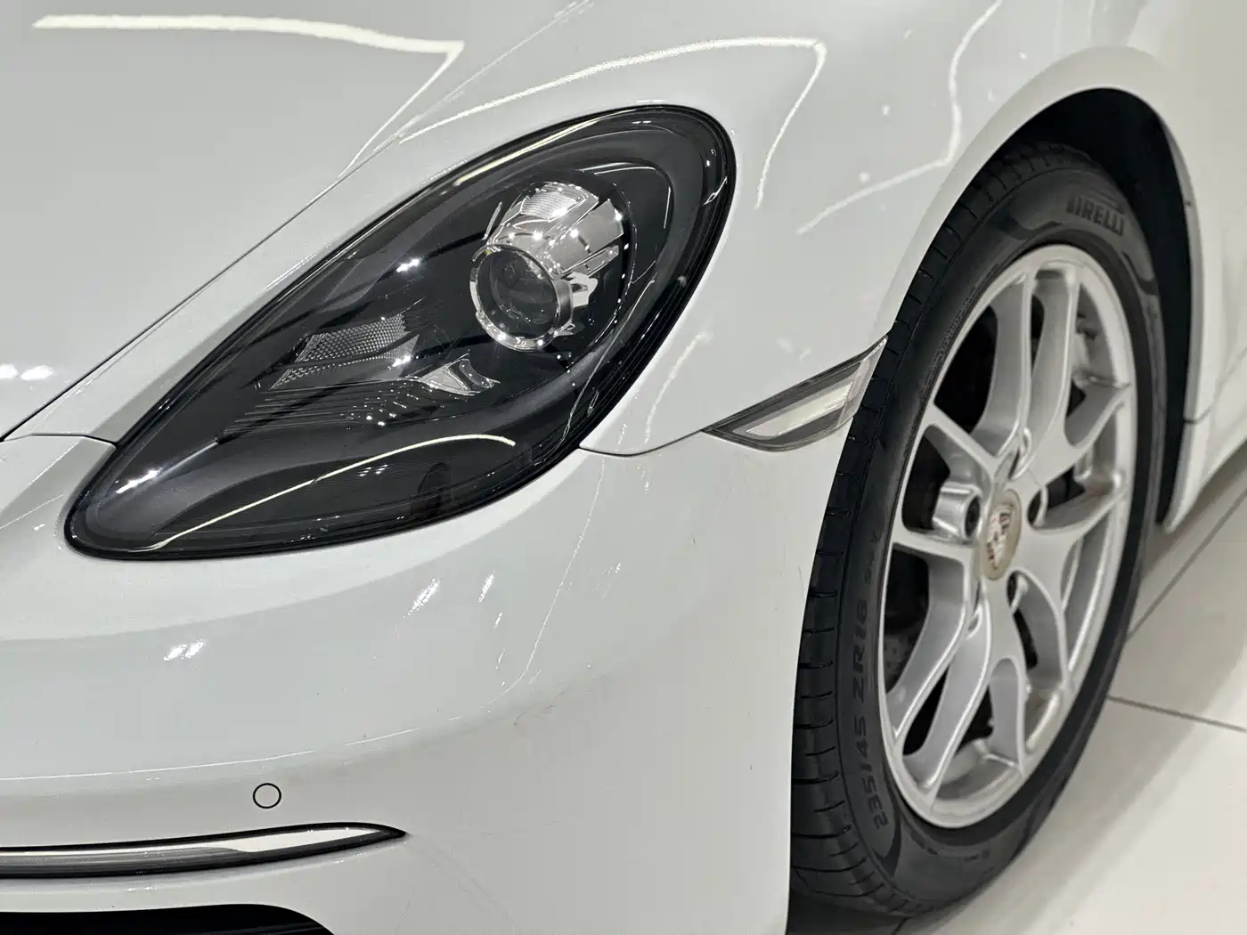 Porsche 718 2020 Cayman 2.0T фото 3