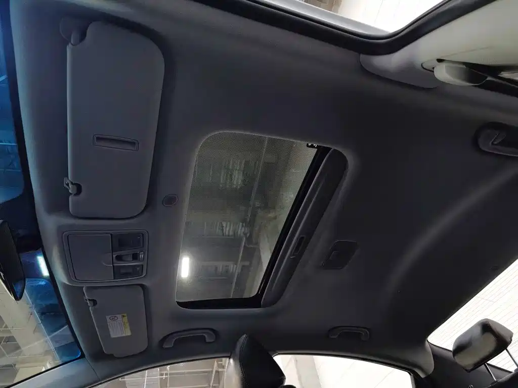Hyundai Langdong 2018 2016 1.6L Automatic Premium Edition