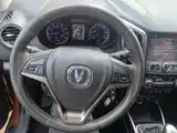 Фото 11 - Changan CS15