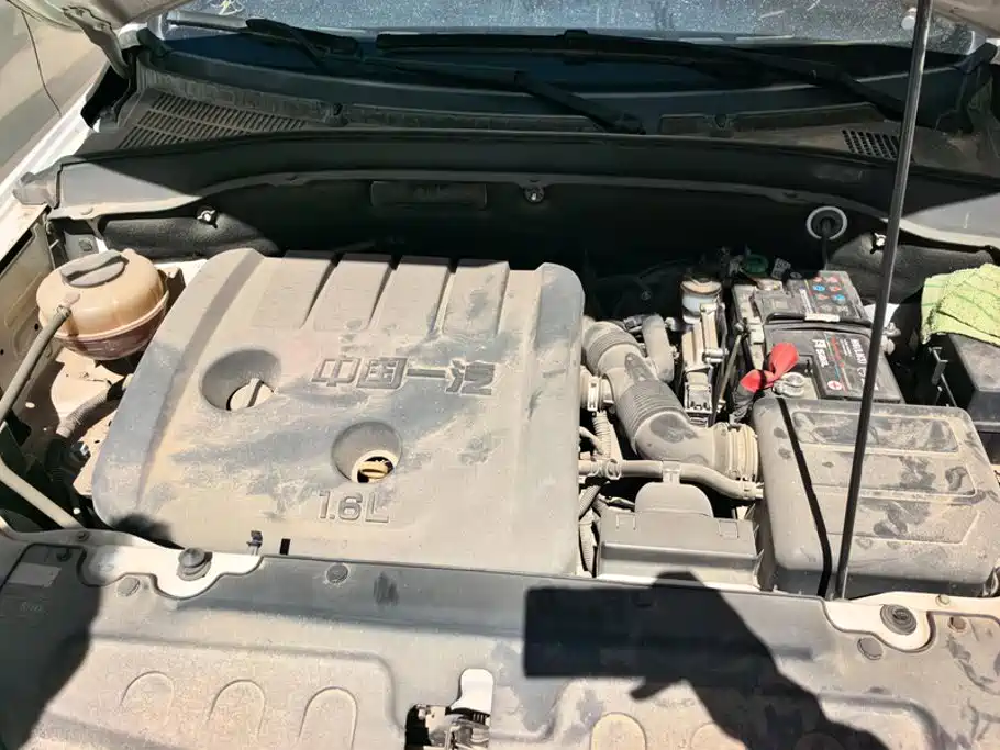 FAW Senya R7 2016 2016 1.6L Manual Premium