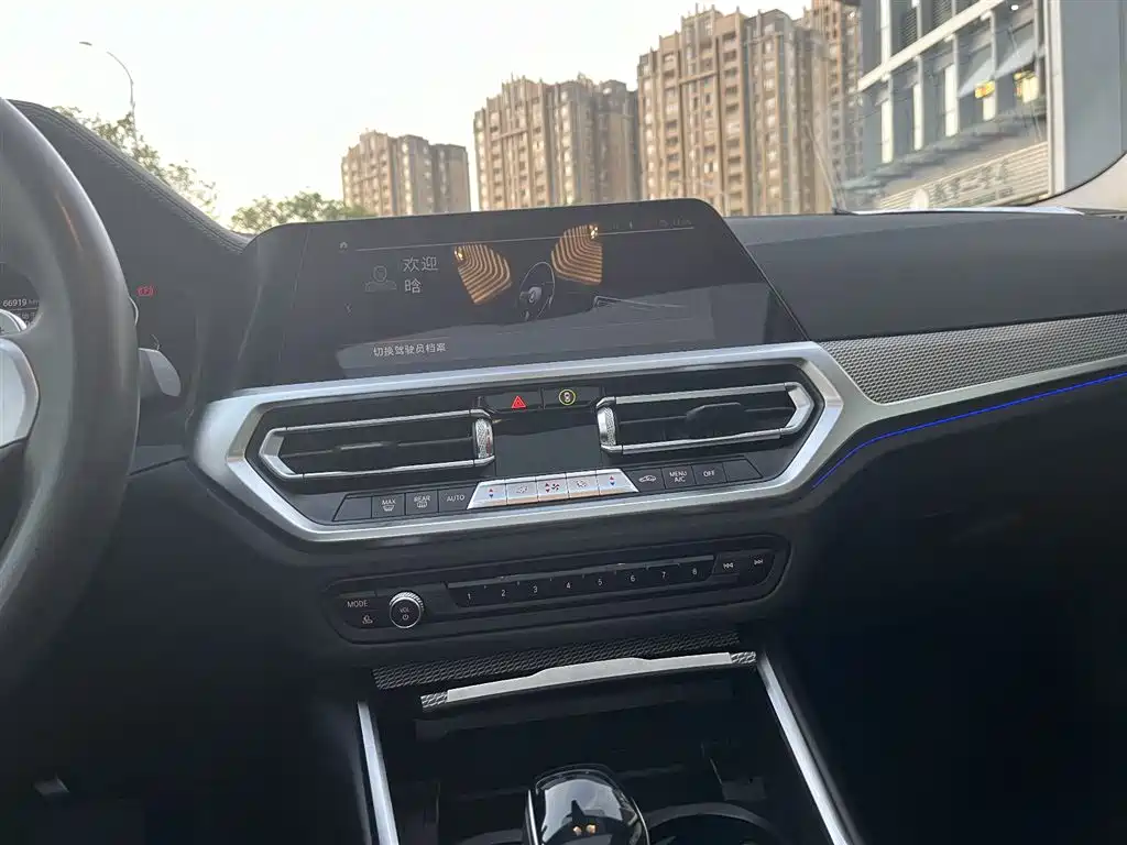 BMW 3 Series 2020 Facelift 325Li M Sport Night Edition фото 31