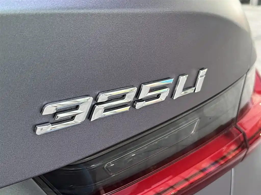 BMW 3 Series 2020 Facelift 325Li M Sport Night Edition фото 32