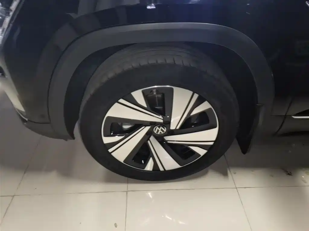 Volkswagen Teramont 2023 380TSI AWD Exclusive Luxury Edition фото 23