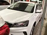 Фото 2 - Geely Emgrand