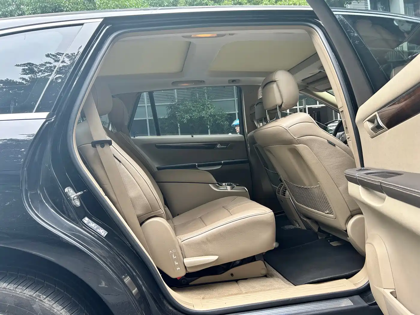 Mercedes-Benz R-Class 2011 R 350 L 4MATIC фото 15
