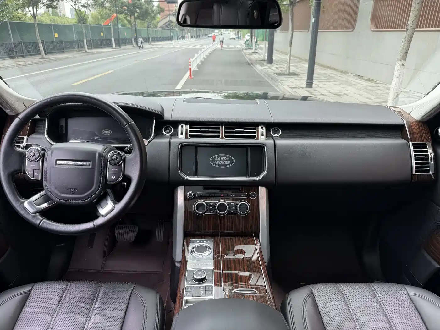 Фото 8 - Land Rover Range Rover