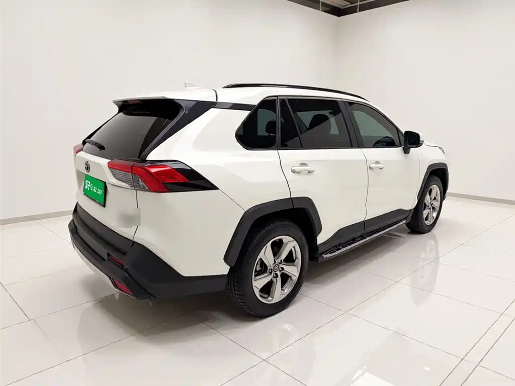 Toyota RAV4 Rongfang 2020 2.0L CVT 4WD Fashion PLUS фото 6