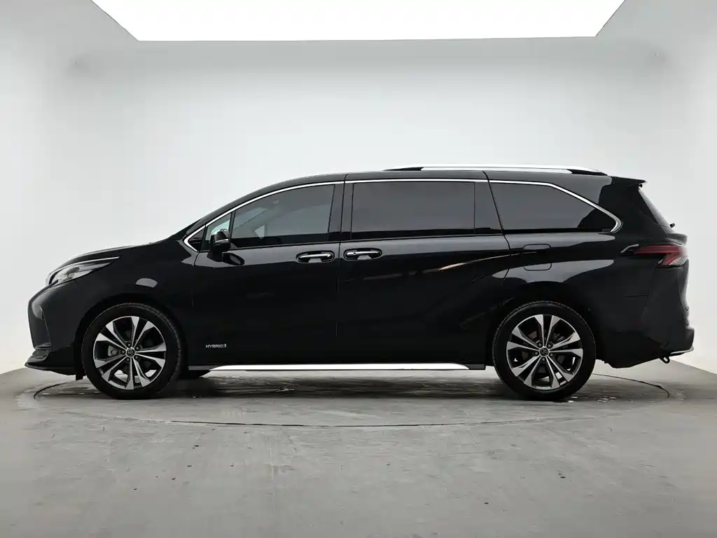 Toyota Granvia 2024 2023 2.5L Hybrid Prestige PLUS Edition