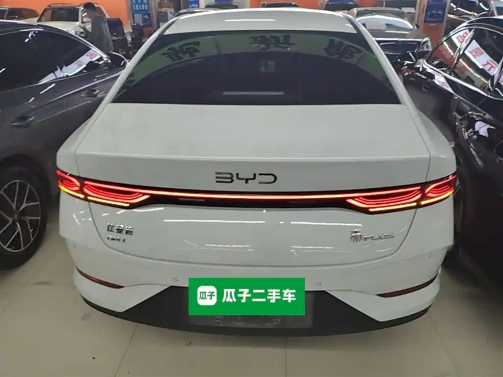 BYD Qin PLUS 2026 DM-i Smart Edition 128KM Progressive фото 6