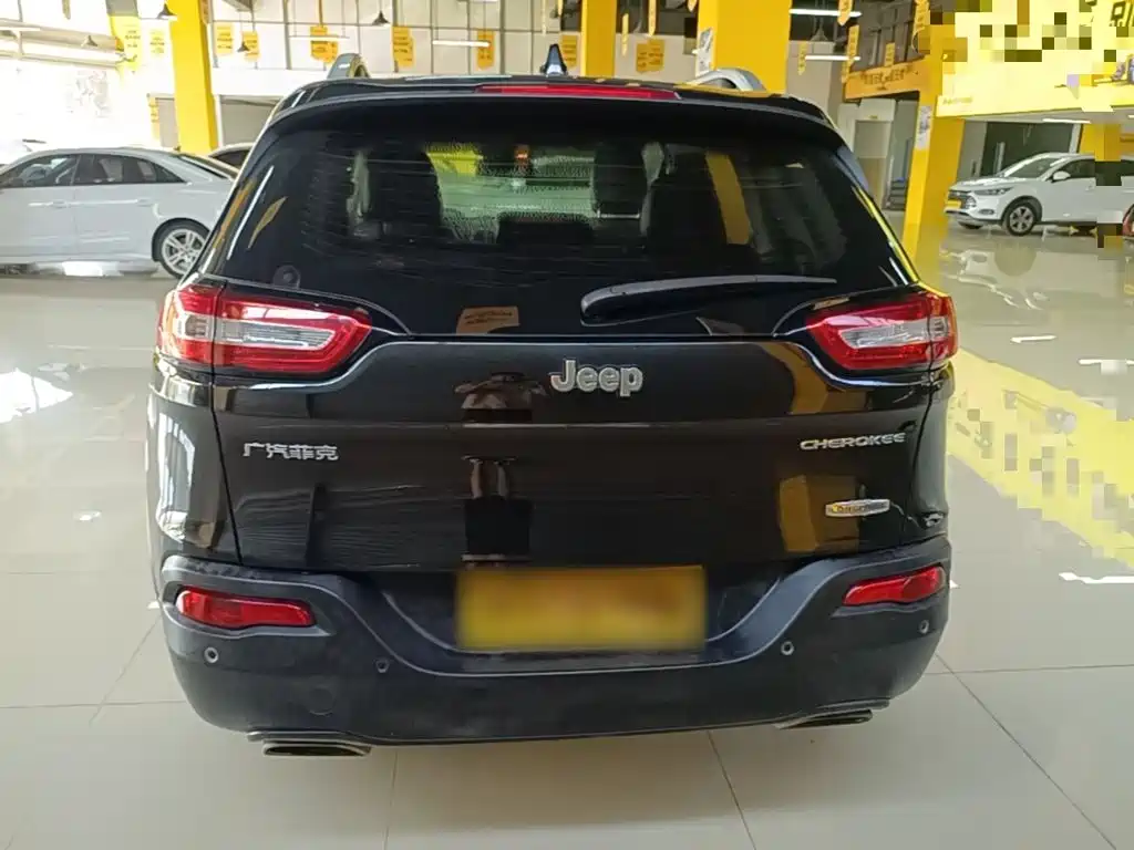 Jeep Cherokee 2016 2016 2.4L Leading Edition