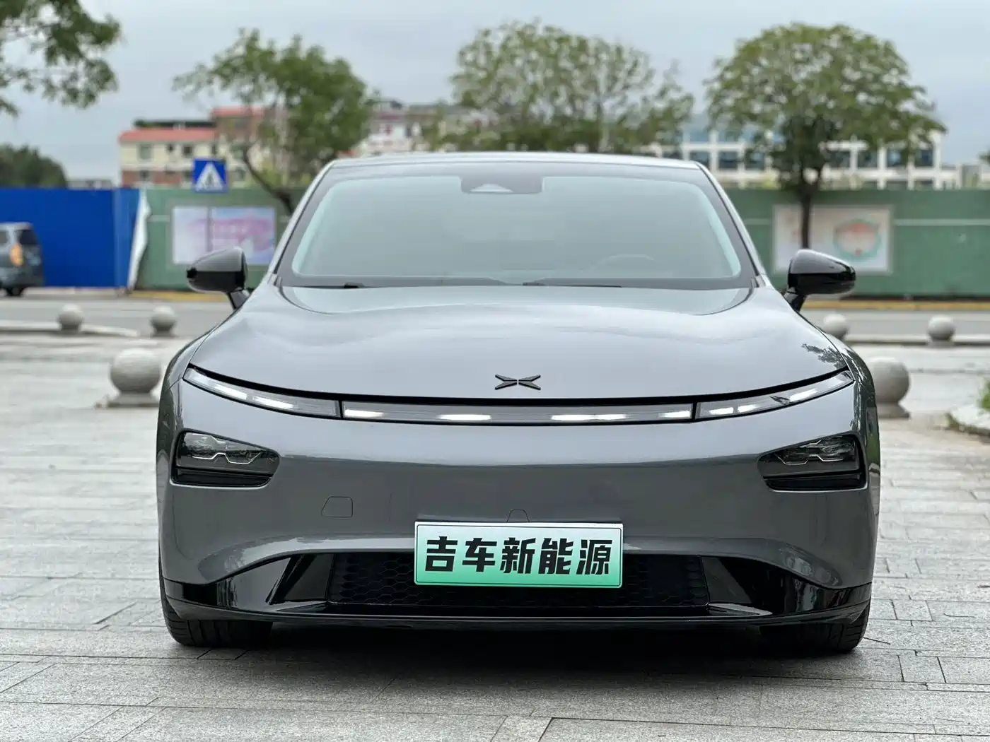 Фото 3 - XPeng P7