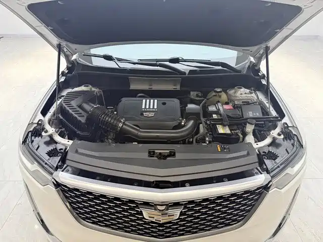 Cadillac XT6 2021 2.0T 7-Seater 4WD Trend Edition фото 12