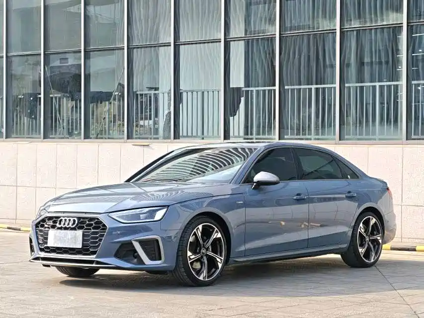 Audi A4L 2022 40 TFSI quattro RS Kit Burning Speed