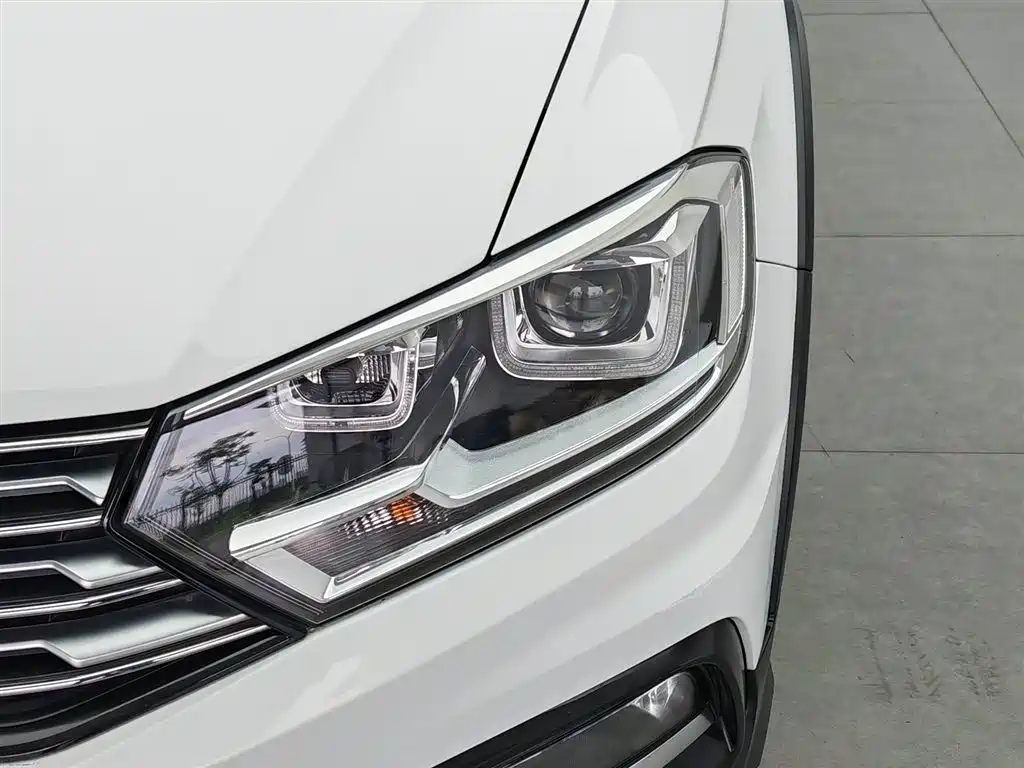 Volkswagen C-TREK 2020 1.5L Automatic Comfort Edition фото 7