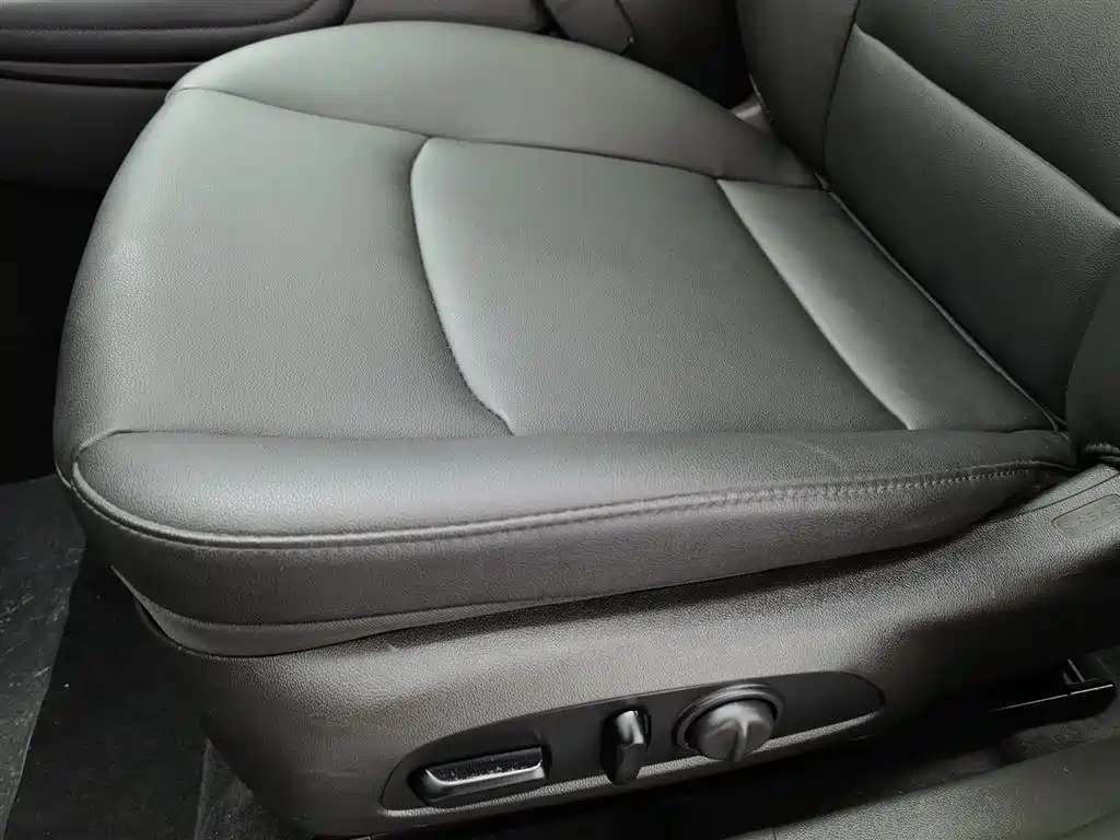 CHEVROLET MAI RUIBAO XL