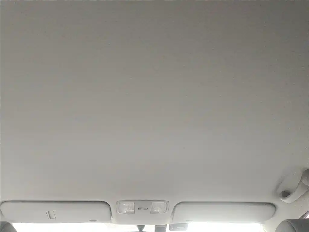 Hyundai Verna 2014 1.4L Automatic Smart GLS фото 18