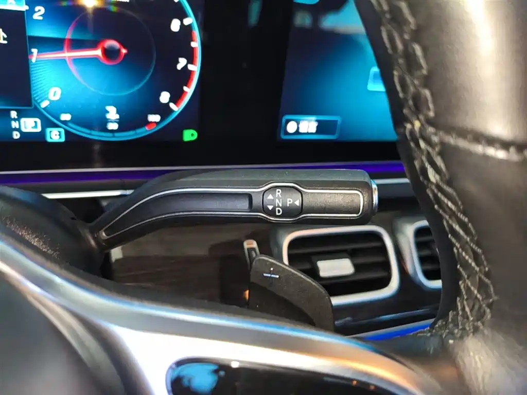 Mercedes-Benz GLE 2023 GLE 350 4MATIC Fashion фото 14