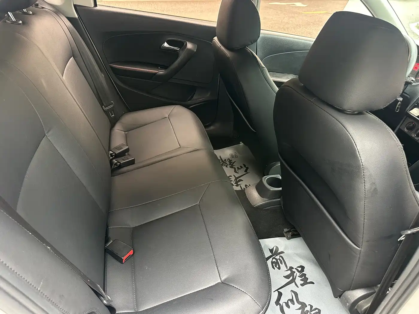 Volkswagen Polo 2012 2013 1.6L Automatic Comfort Edition
