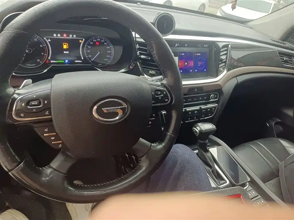 GAC Trumpchi Trumpchi GS8 2017 320T 2WD Luxury Smart Connect (7-seater) фото 10