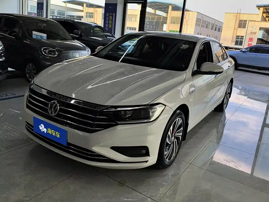 Volkswagen Sagitar