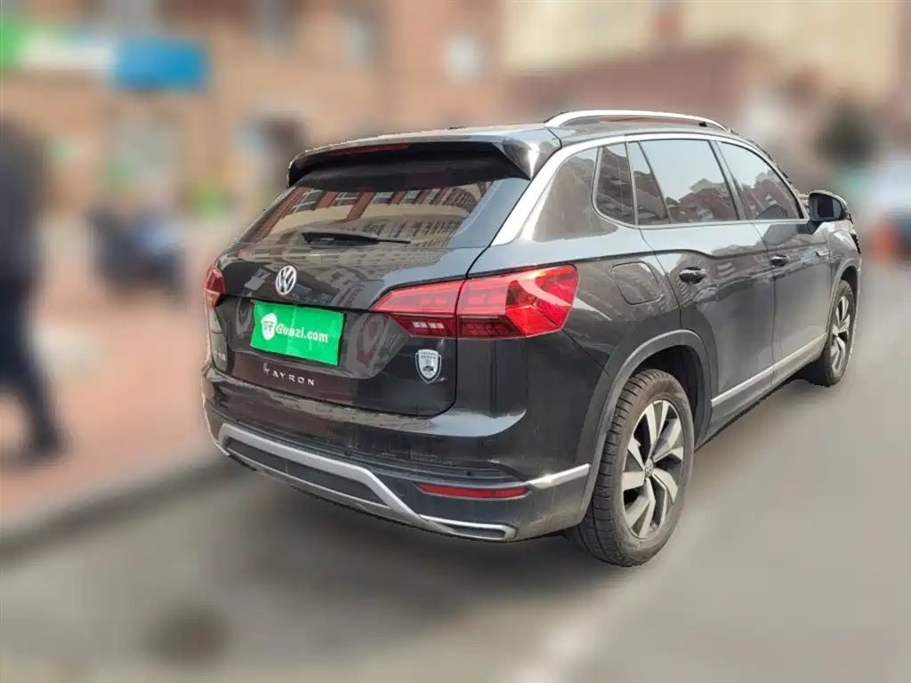 Volkswagen Tayron 2021 280TSI 2WD Luxury Smart Connect фото 4