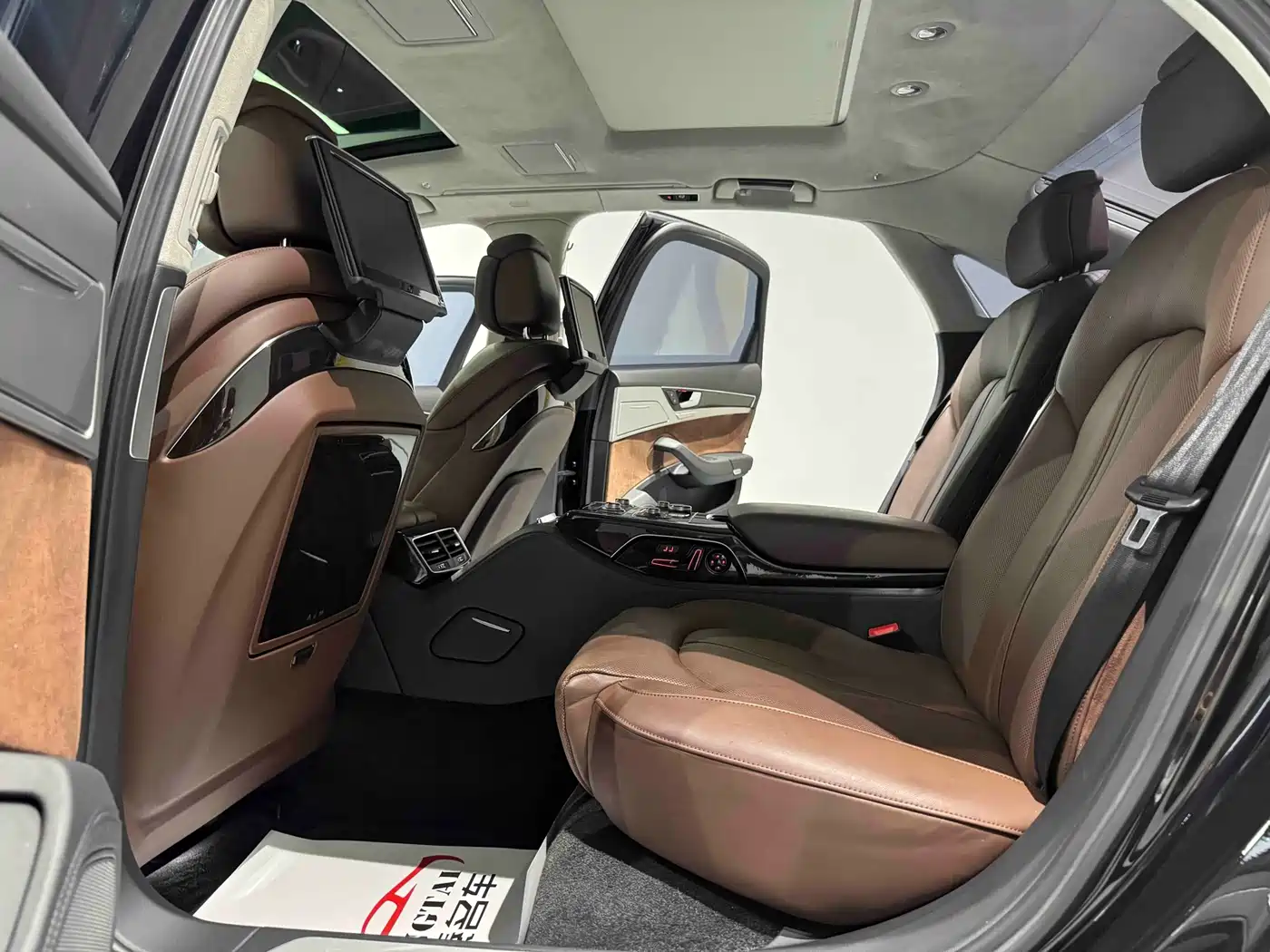 Audi A8 2015 2014 A8L 6.3 FSI W12 quattro Flagship