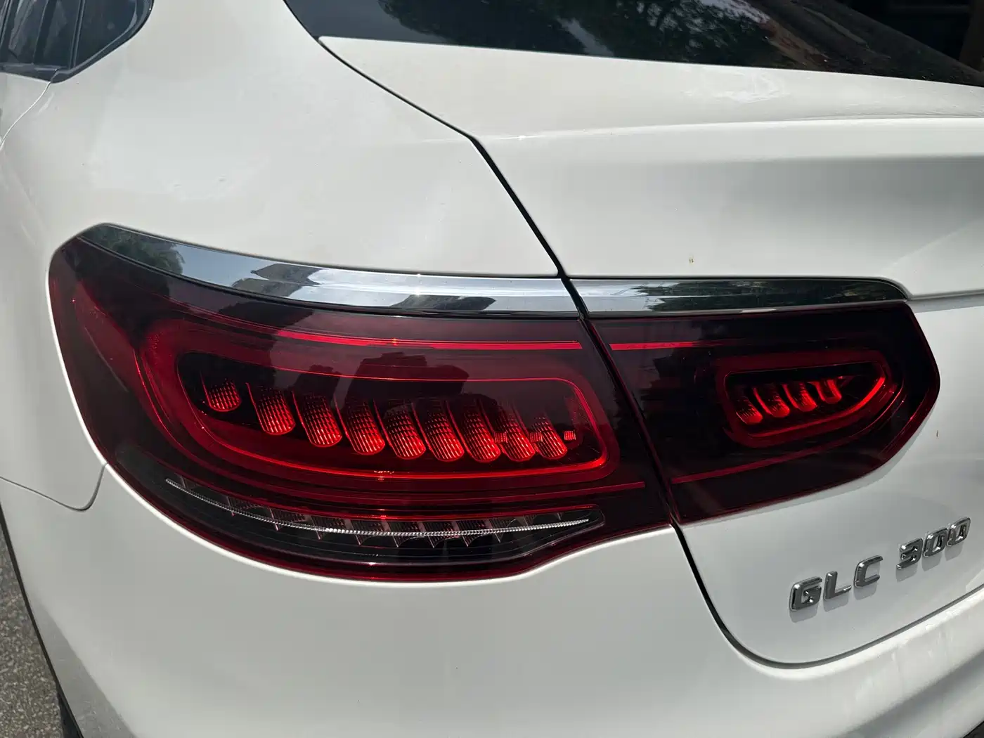 Mercedes-Benz GLC Coupe 2020 GLC 260 4MATIC Coupe SUV фото 18