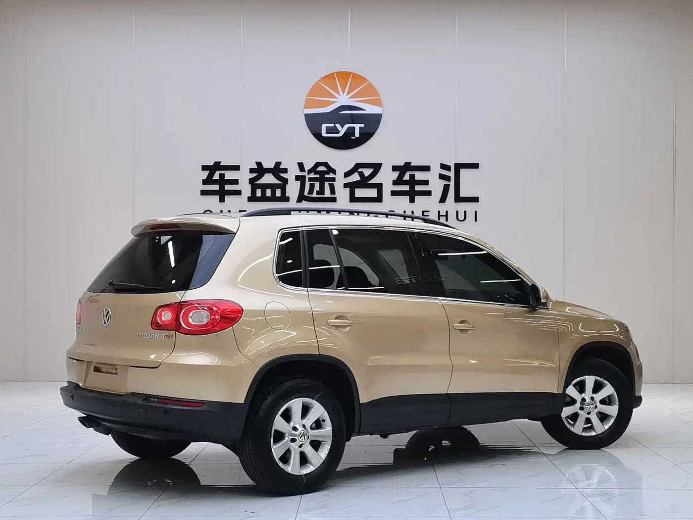 Volkswagen Tiguan 2012 1.8TSI Automatic 2WD Trend Edition фото 6