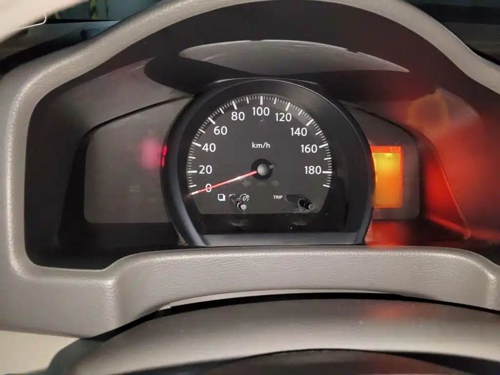 Nissan NV200 2015 2014 1.6L CVT Luxury (China V)
