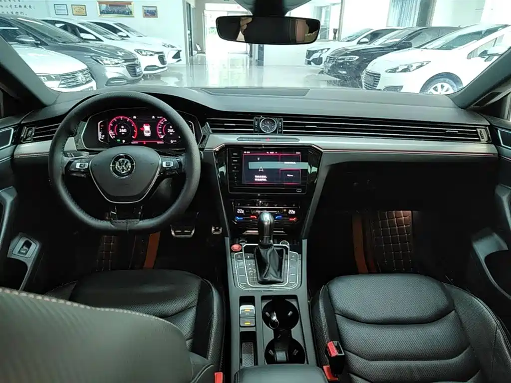 Volkswagen FAW-Volkswagen CC 2020 330TSI Glamour Version China VI фото 10