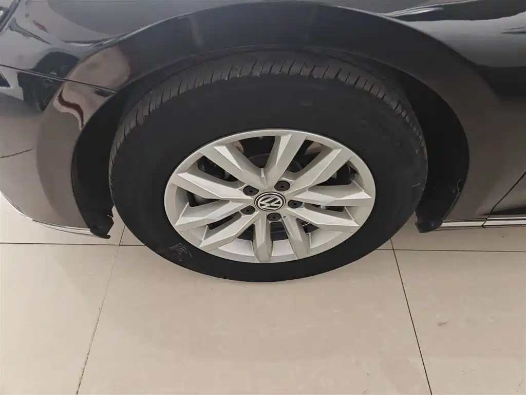 Volkswagen Magotan 2020 280TSI DSG Comfort фото 23