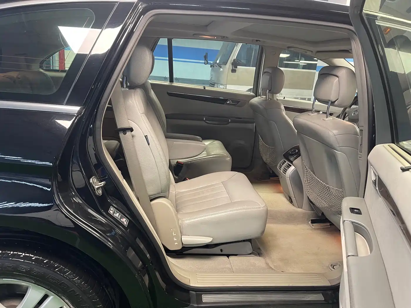 Mercedes-Benz R-Class 2010 R 350 L 4MATIC Grand Edition фото 18