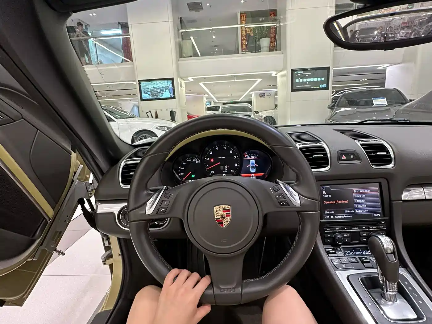 Porsche Boxster 2013 Boxster 2.7L фото 12
