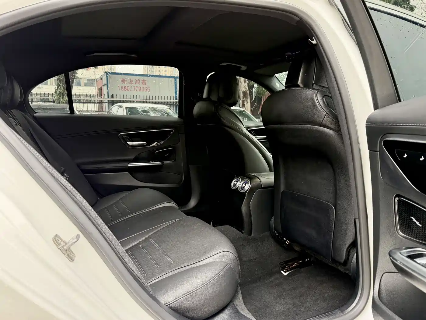 Mercedes-Benz C-Class 2025 C 260 L Sport Edition фото 15