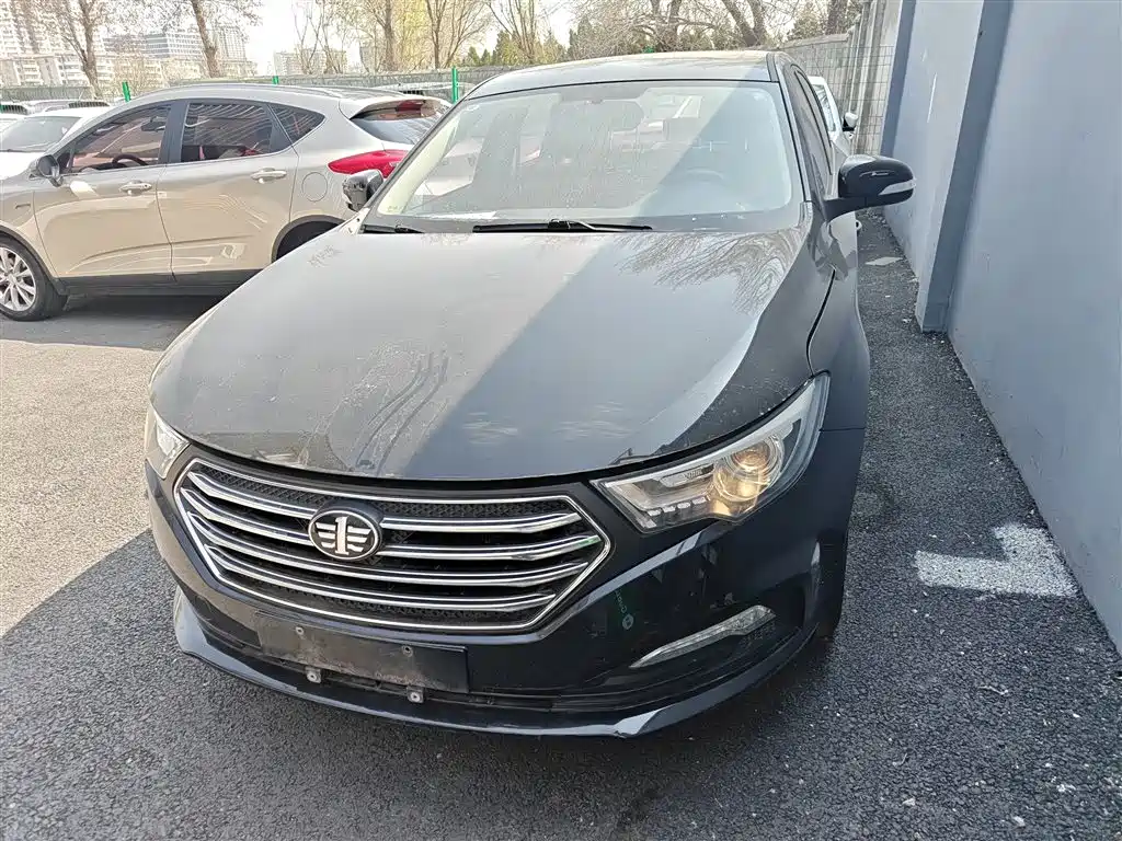 Besturn B30 2017 2016 1.6L Automatic Luxury