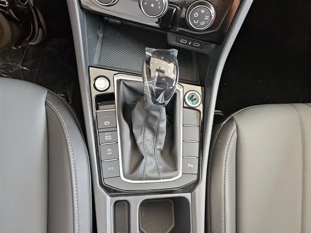 Volkswagen Sagitar 2026 Model 30 Million Special Selection 300TSI DSG Surpass Edition фото 14